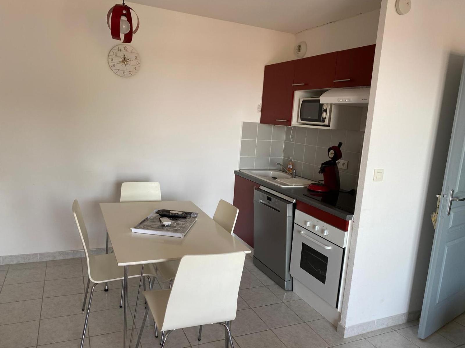 Appartement 4 Pers - Terrasse - Vue Mer - Proche Plage Saint-Pierre-la-Mer  المظهر الخارجي الصورة